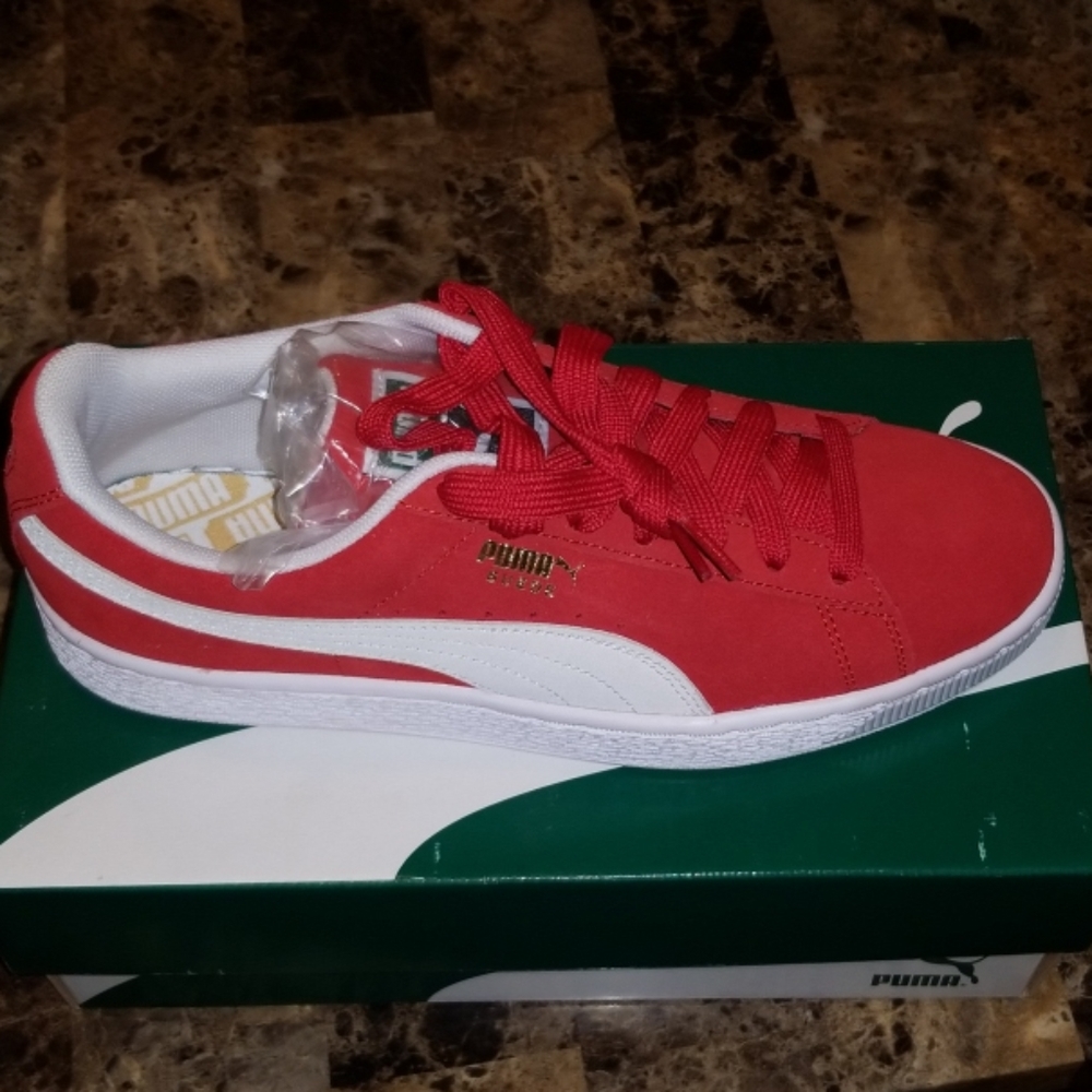 Suede Classic Pumas